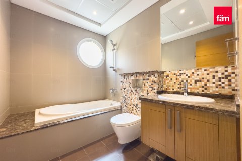 Vilë në Dubai, Emiratet e Bashkuara Arabe 5 dhoma gjumi, 690.1 m2. № 660520 - Foto 24