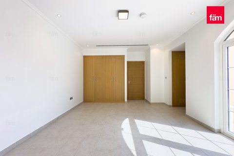 Vilë në Dubai, Emiratet e Bashkuara Arabe 5 dhoma gjumi, 690.1 m2. № 660520 - Foto 11