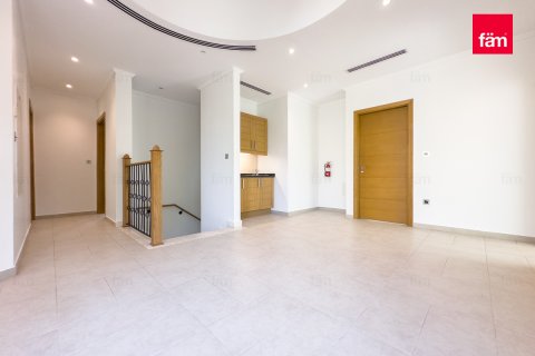 Vilë në Dubai, Emiratet e Bashkuara Arabe 5 dhoma gjumi, 690.1 m2. № 660520 - Foto 9