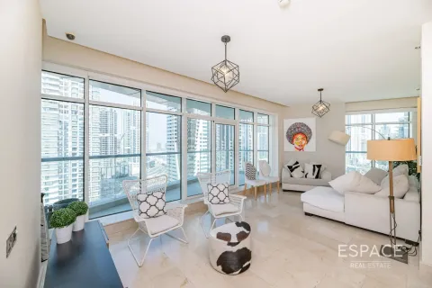 Apartment sa Dubai Marina, UAE 3 silid-tulugan, 215 sq.m. № 661207 - larawan 1