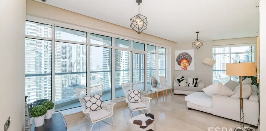Apartment sa Dubai Marina, UAE 3 silid-tulugan, 215 sq.m. № 661207