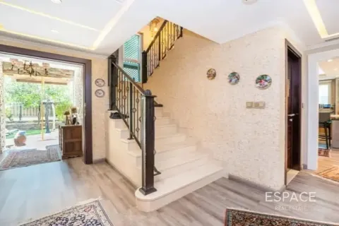 Villa itt: Jumeirah Park, Dubai, EAE, 3 hálószoba, 285 m², azonosító: 661203 - fénykép 7
