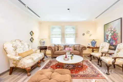 Villa itt: Jumeirah Park, Dubai, EAE, 3 hálószoba, 285 m², azonosító: 661203 - fénykép 16