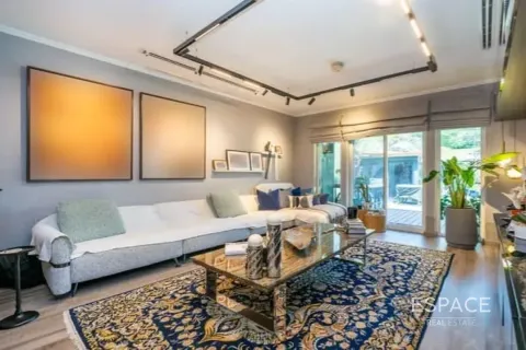 Villa itt: Jumeirah Park, Dubai, EAE, 3 hálószoba, 285 m², azonosító: 661203 - fénykép 2