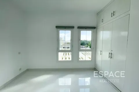 The Springs, Dubai, UAE의 임대용 빌라 침실 3개, 245제곱미터 번호 661208 - 사진 10