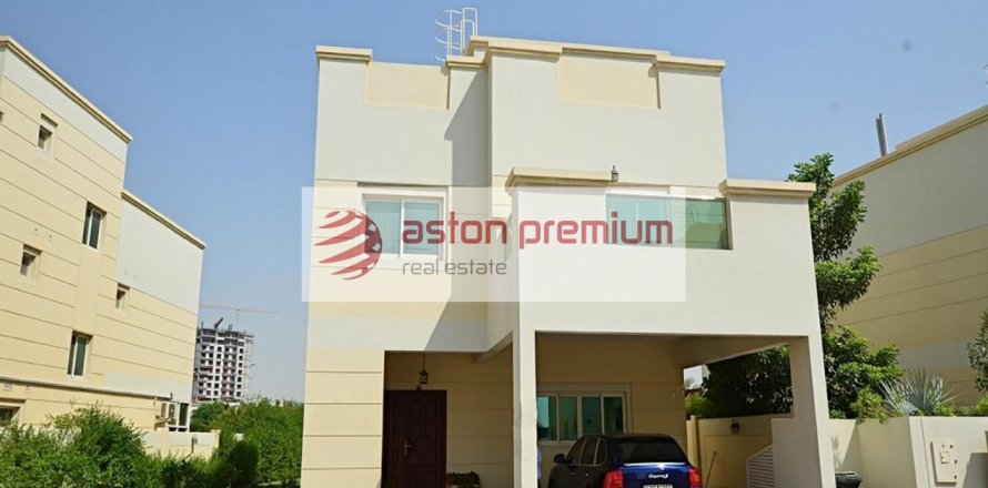 فيلا في دائرة قرية جميرا، دبي 4 غرفة نوم ، 346.2 متر مربع . ر قم 636814