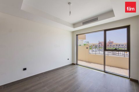 Řadový dům v Dubai, SAE 5 ložnice, 224.6 m² Č.: 769231 - fotografie 5