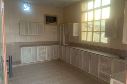Villa en venta en Al Kharran, Ras Al Khaimah, EAU 2 dormitorios, 929 m2 № 734645 - foto 12