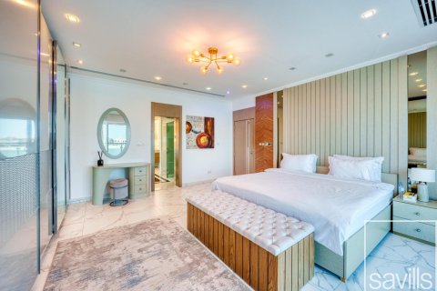 Palm Jumeirah, Dubai, संयुक्त अरब अमीरात में विला, 5 बेडरूम, 650 वर्ग मीटर, संख्या 680737 - फ़ोटो 16