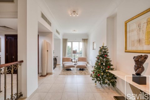 Зняти в оренду віллу в Dubai Sports City, Дубай, ОАЕ 5 спалень, 930м2, № 681104 - фото 21