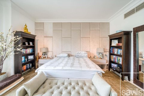 Зняти в оренду віллу в Dubai Sports City, Дубай, ОАЕ 5 спалень, 930м2, № 681104 - фото 28