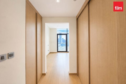 Appartement te huur in Downtown Dubai (Downtown Burj Dubai), Dubai, VAE 2 slaapkamers, 165.1 vr.m., nr 711391 - foto 5