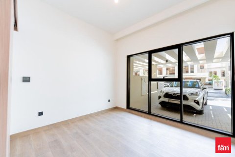 Townhouse til leje i Dubai, UAE 4 soveværelser, 143.9 kvm № 721184 - foto 18