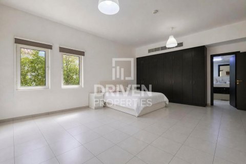 Villa til salg i The Villa, Dubai, UAE 5 soveværelser, 1000.01 kvm № 756781 - foto 16