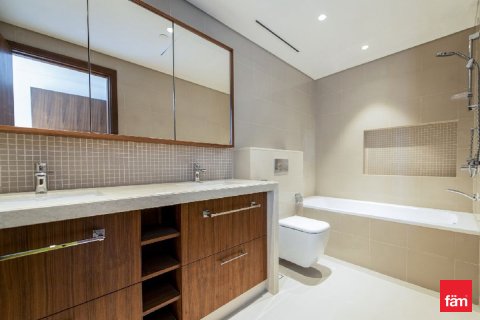 Appartement te huur in Downtown Dubai (Downtown Burj Dubai), Dubai, VAE 3 slaapkamers, 169.2 vr.m., nr 659036 - foto 11