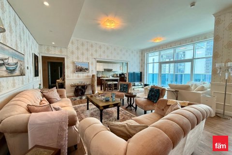 Apartment in Dubai Marina, UAE 3 bedrooms, 234.2 sq.m. № 659042 - photo 1