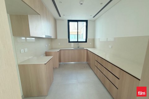 Dubai, BAE’de kiralık villa 4 yatak odası, 449.8 m&sup2; No 659041 - fotoğraf 4