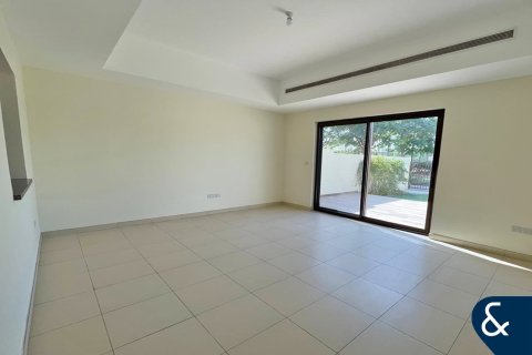 Villa Reem, Dubaijā, AAE 4 istabas, 353 m2 Nr. 698000 - attēls 12