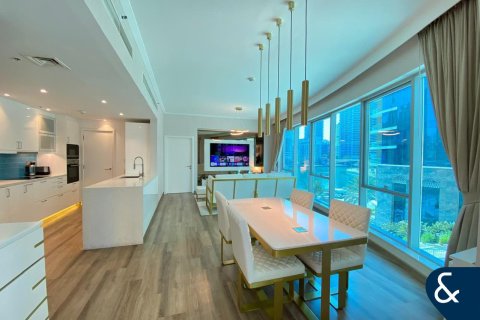 Wohnung in Dubai Marina, Dubai, VAE: 1 Schlafzimmer, 95 m2 Nr. 698001