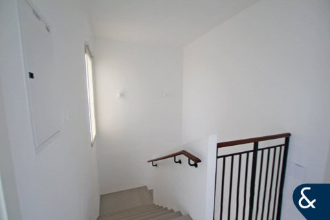 Villa in Town Square, Dubai, UAE 3 bedrooms, 201 sq.m. № 698003 - photo 6