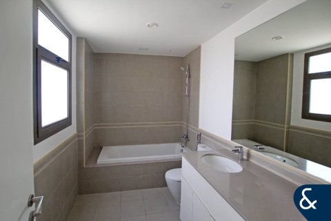 Villa in Town Square, Dubai, UAE 3 bedrooms, 201 sq.m. № 698003 - photo 10