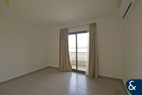 Villa in Town Square, Dubai, UAE 3 bedrooms, 201 sq.m. № 698003 - photo 11