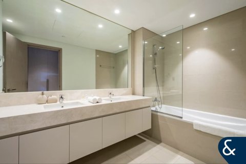 آپارتمان برای فروش در  Dubai، امارات متحده عربی  2 خوابه ، 123 متر مربع ، شماره 698005 - تصویر 16