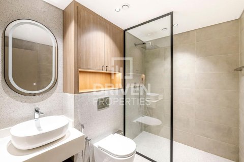 Βίλα σε Umm Suqeim, Dubai, ΗΑΕ 4 υπνοδωμάτια, 362 τ.μ. Αρ. 682625 - φωτογραφία 17