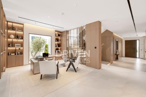 Villa para arrendamento em Jumeirah Golf Estates, Dubai, EAU 5 quartos, 785 m2 № 682614 - foto 22