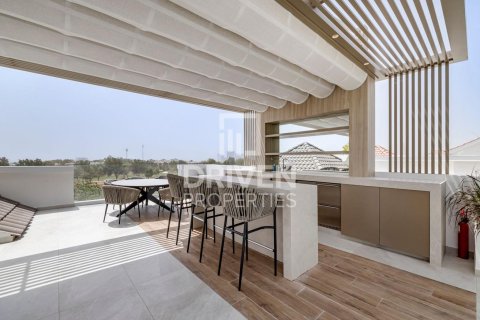 Villa para arrendamento em Jumeirah Golf Estates, Dubai, EAU 5 quartos, 785 m2 № 682614 - foto 12