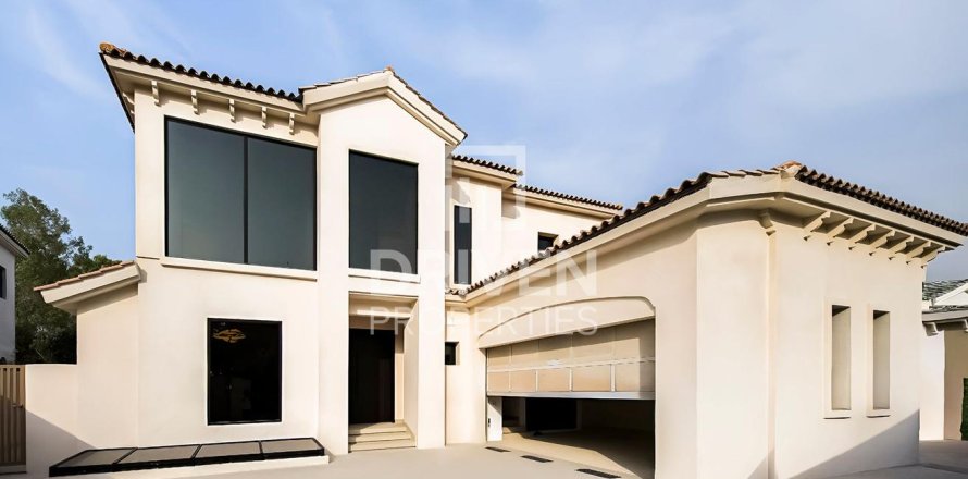 Vila v Jumeirah Golf Estates, Dubai, SAE 5 ložnice, 660 m² Č.: 682656