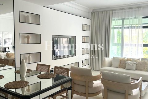 Palm Jumeirah, Dubai, UAE의 임대용 아파트 침실 1개, 106.28103200제곱미터 번호 701987 - 사진 2