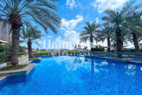 Palm Jumeirah, Dubai, UAE의 임대용 아파트 침실 4개, 203.16957070제곱미터 번호 701990 - 사진 16