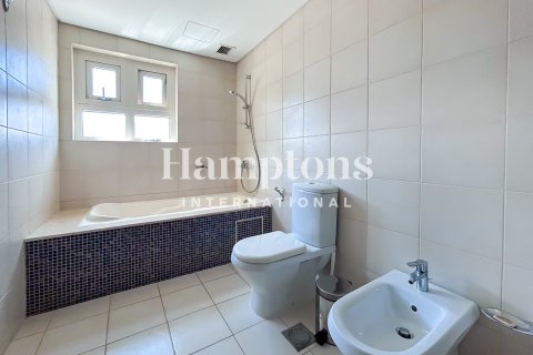 Palm Jumeirah, Dubai, UAE의 아파트 침실 4개, 203.17제곱미터 번호 701990