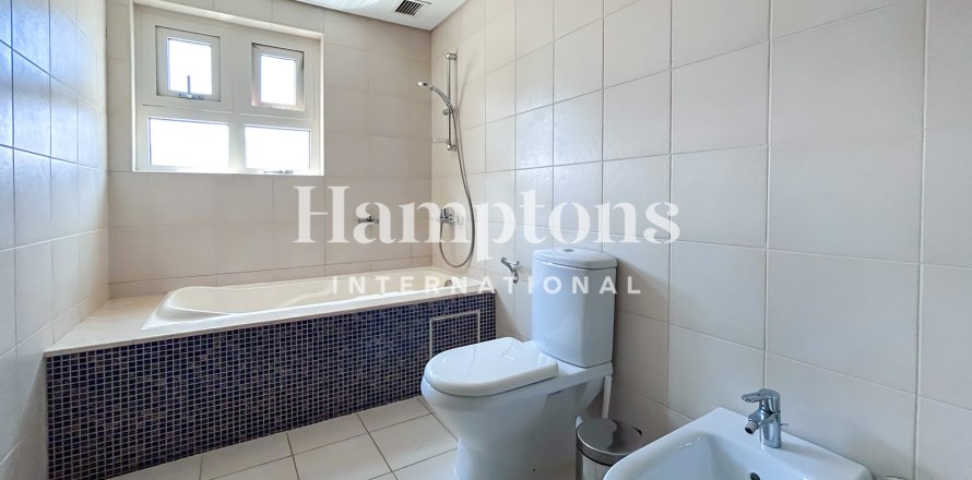 Palm Jumeirah, Dubai, UAE의 아파트 침실 4개, 203.17제곱미터 번호 701990