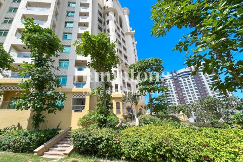 Palm Jumeirah, Dubai, UAE의 임대용 아파트 침실 4개, 144.06932725제곱미터 번호 701989 - 사진 14