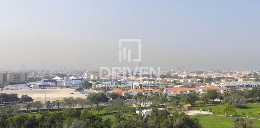 Apartamento en Al Wasl, Dubai, EAU 3 dormitorios, 180 m² № 655214