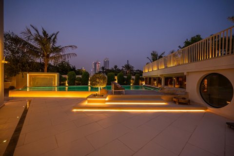 Müüa villa asukohaga Mohammed Bin Rashid City, Dubai, AÜE: 7 magamistoaga, 1195.01 m² Nr 757447 - pilt 2