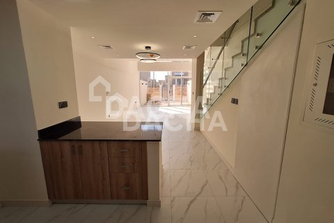 Kuća u nizu u gradu Dubai Land, UAE 2 spavaće sobe, 101 m2 Br. 707876 - Slika 3