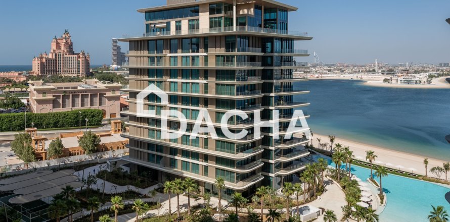 Appartamento a Palm Jumeirah, Dubai, EAU 3 camere da letto, 310 mq. № 707853