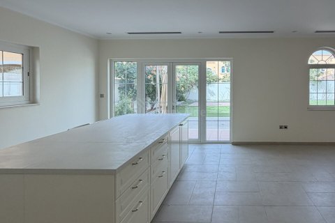 Villa sa Jumeirah Park, Dubai, UAE 5 silid-tulugan, 750 sq.m. № 712263 - larawan 16