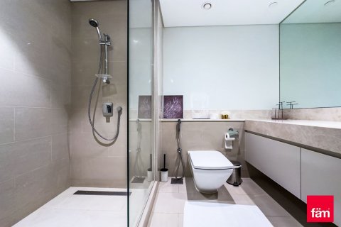 Apartment in Dubai, UAE 2 bedrooms, 98.6 sq.m. № 633743 - photo 12