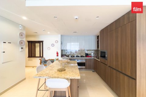 Downtown Dubai (Downtown Burj Dubai)、Dubai、UAE にあるマンションの賃貸物件 3ベッドルーム、190.4 m2、No633747 - 写真 12
