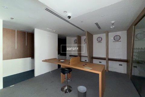Снять в аренду офис в Бизнес-Бэй, Дубай, ОАЭ 296.8м2, № 639231 - фото 10