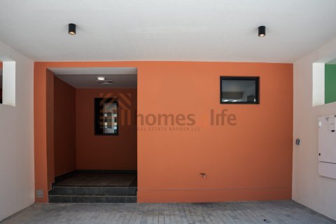 Townhouse sa Damac Lagoons, Dubai, UAE 5 silid-tulugan, 220 sq.m. № 706326 - larawan 24