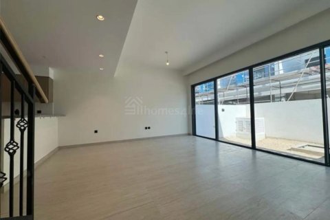 Townhouse de închiriat în Damac Lagoons, Dubai, EAU 5 dormitoare, 258 mp.  №706325 - poză 1