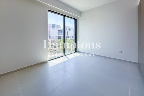Adosado en alquiler en Arabian Ranches 3, Dubai, EAU 3 dormitorios, 125.11990234 m2 № 734080 - foto 19