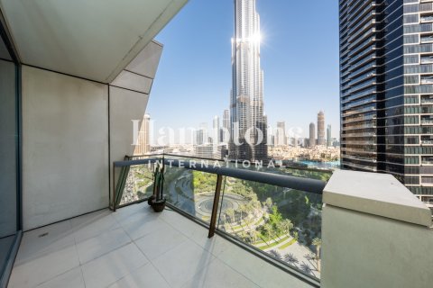 Apartman u Downtown Dubai (Downtown Burj Dubai), UAE 3 spavaćih soba, 180.13891700 m2 Br. 734078 - fotografija 4