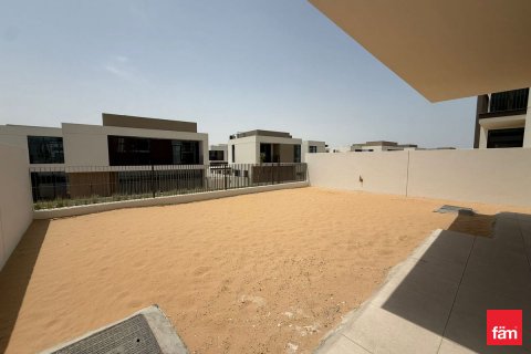 Villa te huur in Al Furjan, Dubai, VAE 4 slaapkamers, 366.5 vr.m., nr 633695 - foto 3