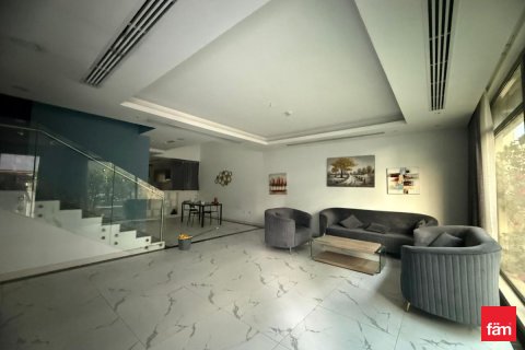 Villa itt: Dubai, EAE, 4 hálószoba, 173.9 m², azonosító: 708187 - fénykép 2